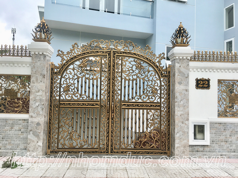 Cổng Nhôm Đúc Cho Biệt Thự‎‎