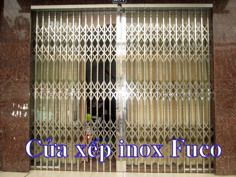 Cửa xếp INOX chống trộm, cửa xếp inox Fuco hộp 20x20, nan chéo đặc chống trộm cao cấp nhất tại Hà Nội. Cửa xếp INOX hộp Fuco có dòng INOX hộp 304