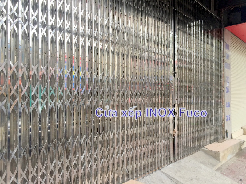 Lắp cửa xếp INOX tại Hà Nội