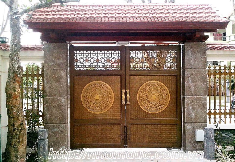 cổng nhôm đúc Fuco Quảng Nam