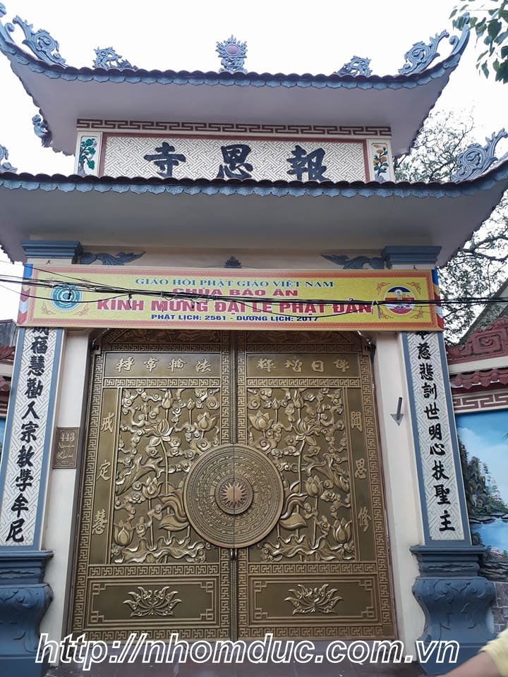 Cổng nhôm đúc đình chùa GAT